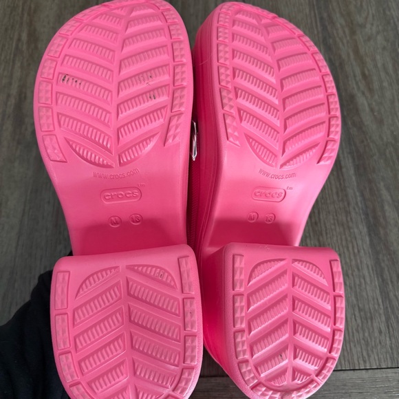 NWT Pink platform heel crocs - Picture 3 of 6